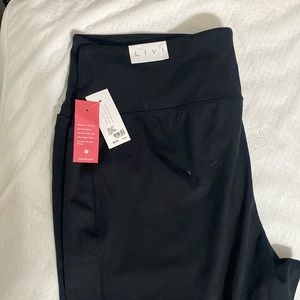 Lane Bryant LIVI activewear pants w mesh panels.